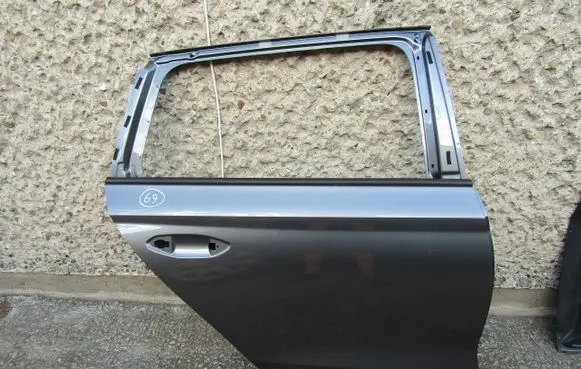 Skoda Octavia Mk4 Rear door 5E7833312