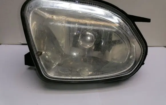 Mercedes-Benz E W211 Front fog light A2118200656