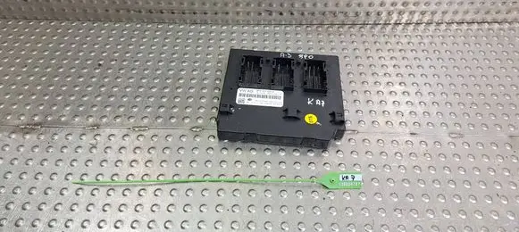 Audi A3 S3 8P Comfort/convenience module 8P0907063G