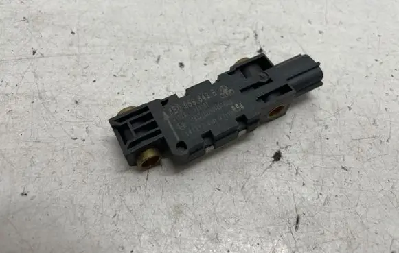Audi A4 S4 B8 8K Airbag deployment crash/impact sensor 8E0959643B