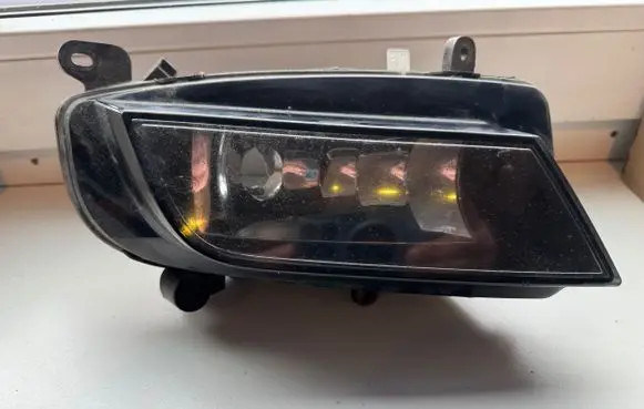 Audi A4 S4 B8 8K Front fog light 8K0941699 1NE01083205