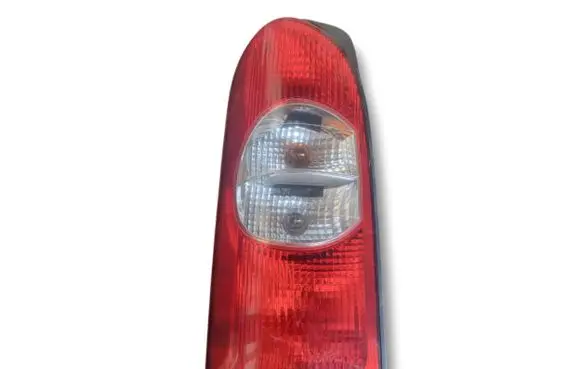 Renault Master II Rear/tail lights 8200171472