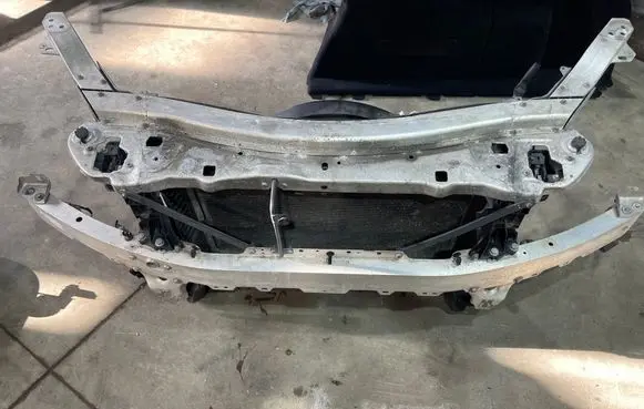 Mercedes-Benz E W213 Radiator support slam panel A2136201701 A2136201700 a0999061000