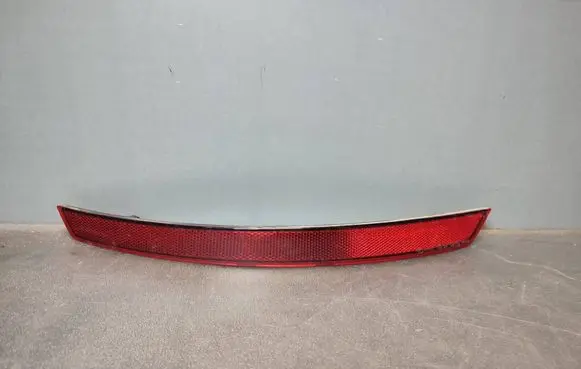 Rear tail light reflector