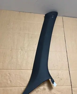 Audi Q5 SQ5 (A) pillar trim 8R0867234C