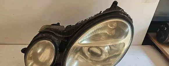Mercedes-Benz E W211 Headlight/headlamp 15436100