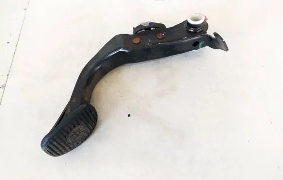 Alfa Romeo GT Brake pedal 3809370012