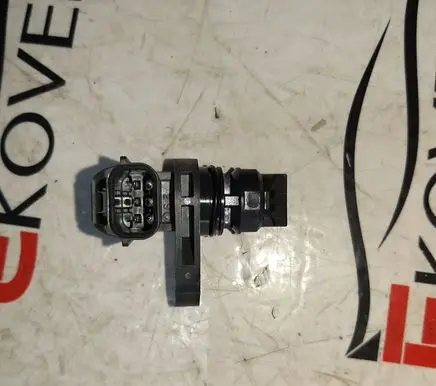 Mazda 3 III Camshaft position sensor PE0118230 K6266