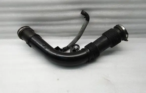 Volvo S90, V90 Turbo air intake inlet pipe/hose 31657341 D23NA