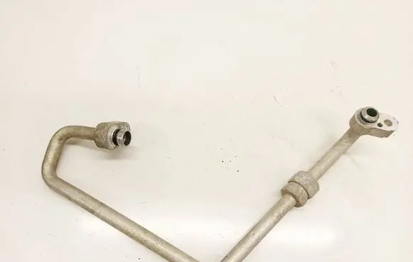 Toyota Avensis T250 Air conditioning (A/C) pipe/hose 