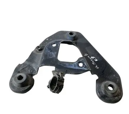 Maserati Ghibli Air filter cleaner box bracket assembly 670038730