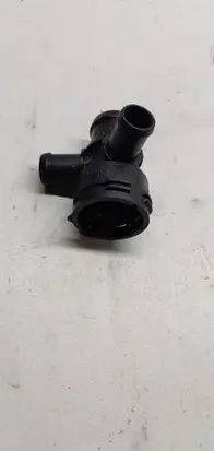 Audi A4 S4 B8 8K Engine coolant pipe/hose 8k0122293B