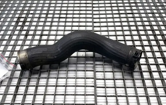 BMW 3 F30 F35 F31 Intercooler hose/pipe 8513851