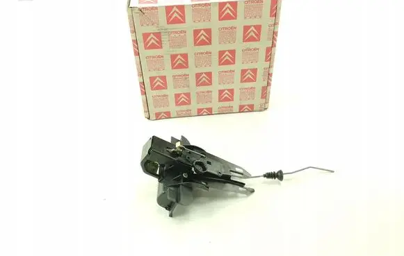 Citroen Xantia Tailgate/trunk/boot exterior handle 8720.75