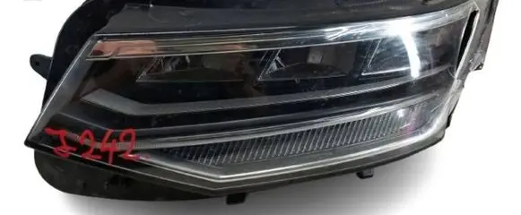 Volkswagen Tiguan Headlight/headlamp 5NB941035G 030111923100 LE18A6431