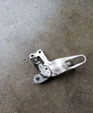Volkswagen Amarok Engine mounting bracket 03L103369AF 203SV150 2O3SV150