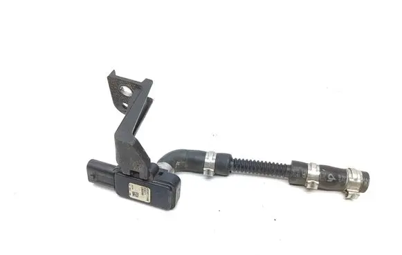 Alfa Romeo Giulia Sensor 68302774AA 63071