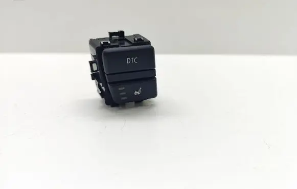 BMW 5 E60 E61 Seat heating switch 9137883 913788304 61319137883