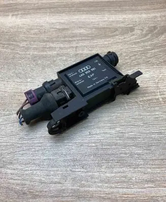 Audi A6 S6 C4 4A Door central lock control unit/module 4A0959981 WITHPLUG