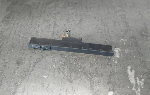 BMW 3 E46 Traction control (ASR) switch 8373708 61318373708
