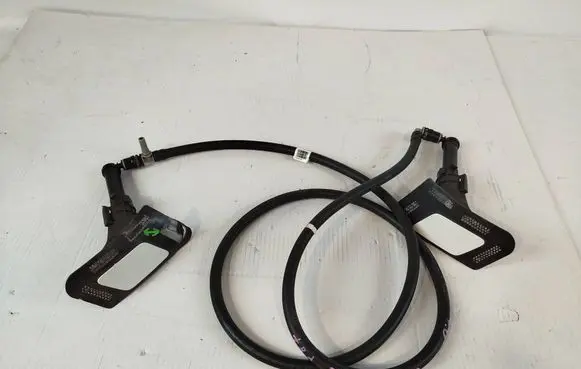 BMW 2 F22 F23 Headlight washer hose/pipe 8493879