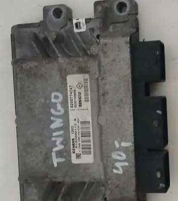 Renault Twingo II Engine control unit/module ECU S120200113A