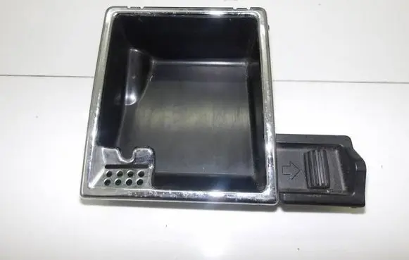 Mercedes-Benz E W211 Car ashtray A2118100428