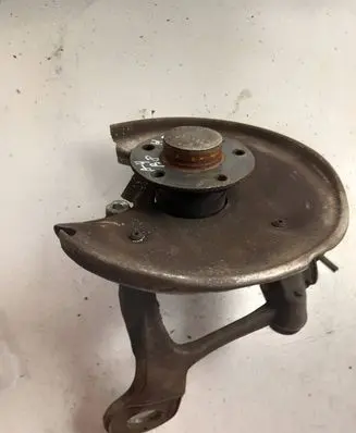 Audi A4 S4 B8 8K Rear wheel hub