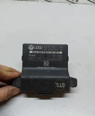 Volkswagen PASSAT B6 Gateway control module 3C0907530C
