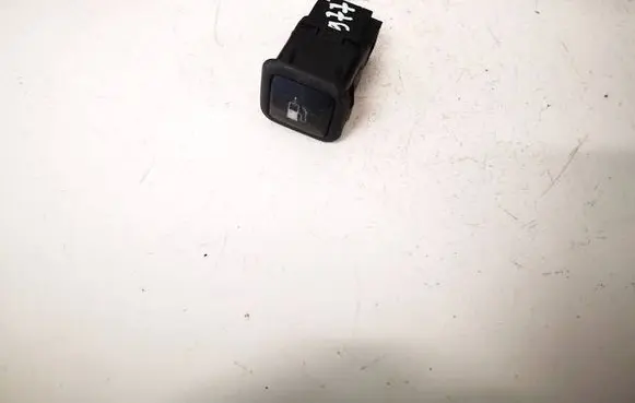 Volkswagen Golf IV Fuel tank opening switch 3B0959833A
