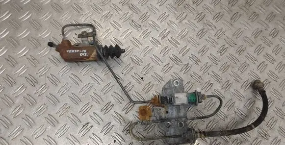 Toyota Verso Clutch slave cylinder