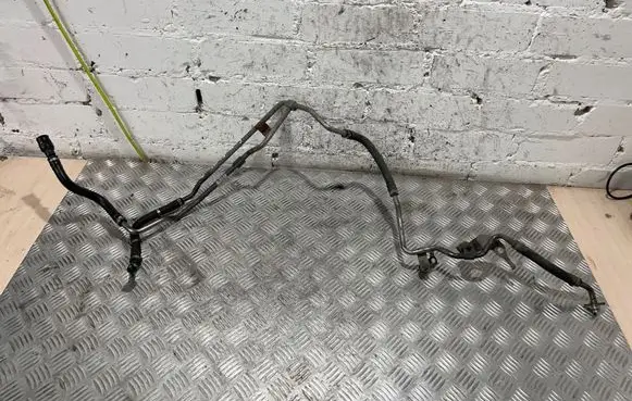 Brake vacuum hose/pipe