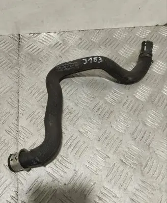 Mercedes-Benz CLS C218 X218 Engine coolant pipe/hose A2125012584
