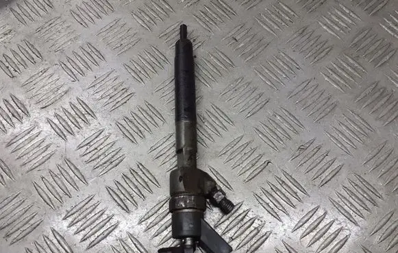 Mercedes-Benz A W168 Fuel injectors set A6680700987
