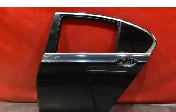 BMW 7 F01 F02 F03 F04 Rear door 