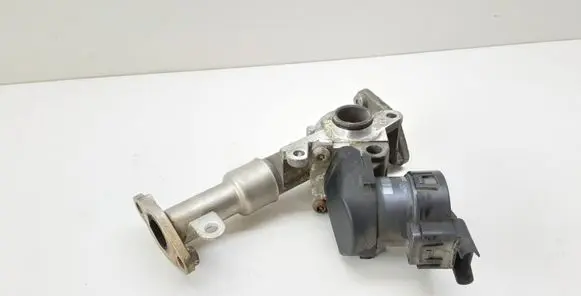 BMW 1 E81 E87 EGR valve 7563241