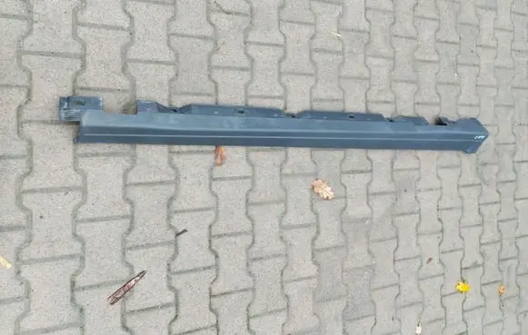 Mercedes-Benz GLA H247 Front sill (body part) a2476981000