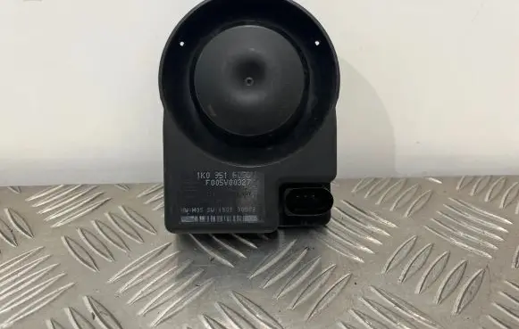 Audi Q5 SQ5 Alarm system siren 1K0951605C