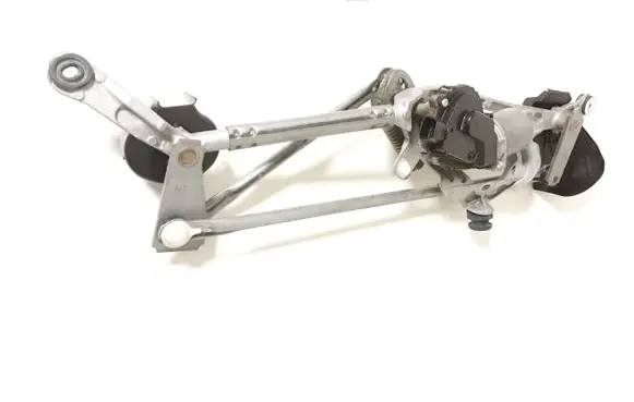 Lexus CT 200H Front wiper linkage and motor 8511076030