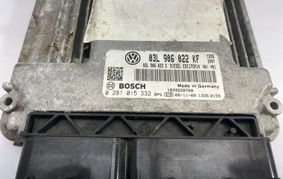 Volkswagen PASSAT B6 Engine control unit/module 03L906022KF 03L906022G 0281015332