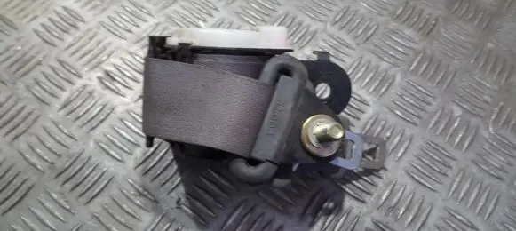 Mazda 6 Rear seatbelt dh736tc