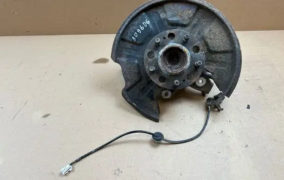 Hyundai i40 Rear wheel hub 