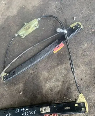 Audi A6 S6 C6 4F Front window lifting mechanism without motor