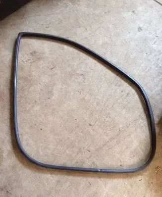Lexus IS 200-300 Front door rubber seal 