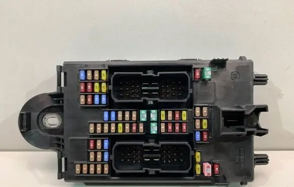 Volvo XC90 Fuse box set 32142591