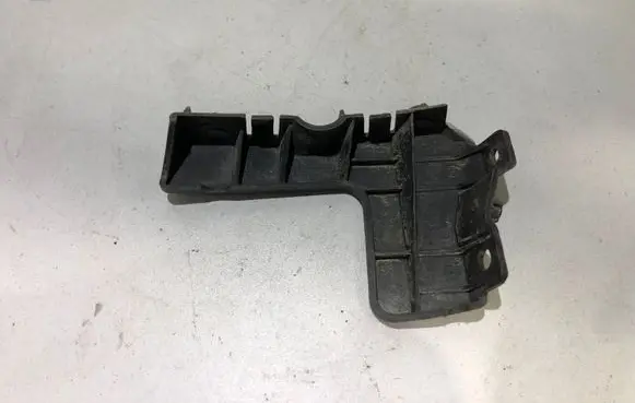 Audi A4 S4 B7 8E 8H Front bumper mounting bracket 8E0807283E