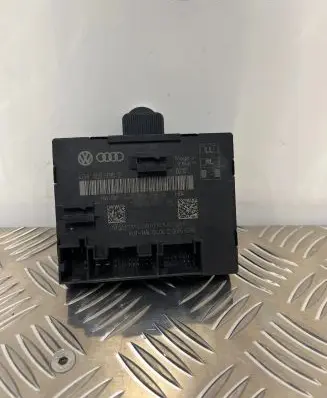 Audi A6 C7 Door control unit/module 4G8959795E 4G8959795A