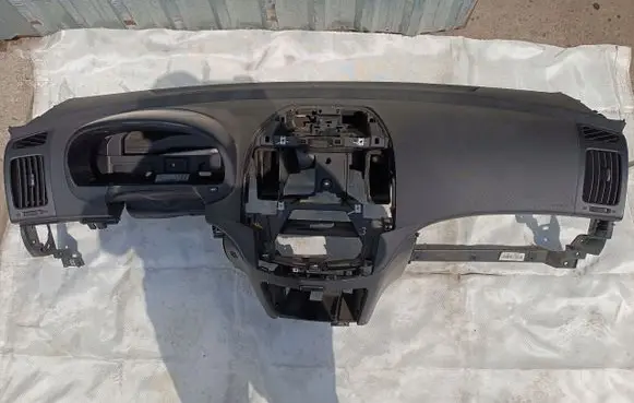KIA Ceed Dashboard SSCEXWSAAA