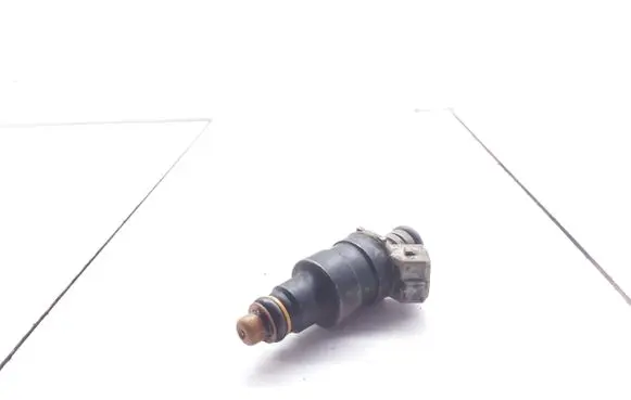 Jaguar XJ X40 Fuel injector 0280150129
