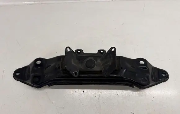 Subaru Outback (BT) Gearbox mounting bracket 41022FL060